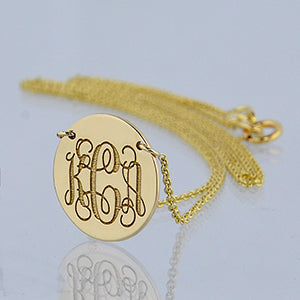 14K Yellow Gold Engraved Initial Circle Monogram Pendant Necklace