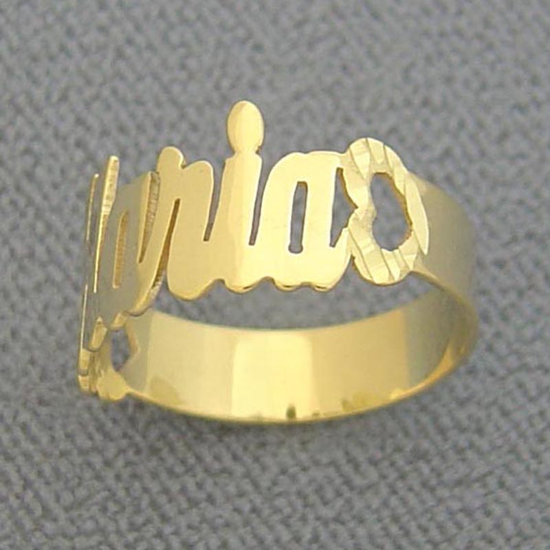 Side profile of solid gold custom cursive name ring showing band thickness