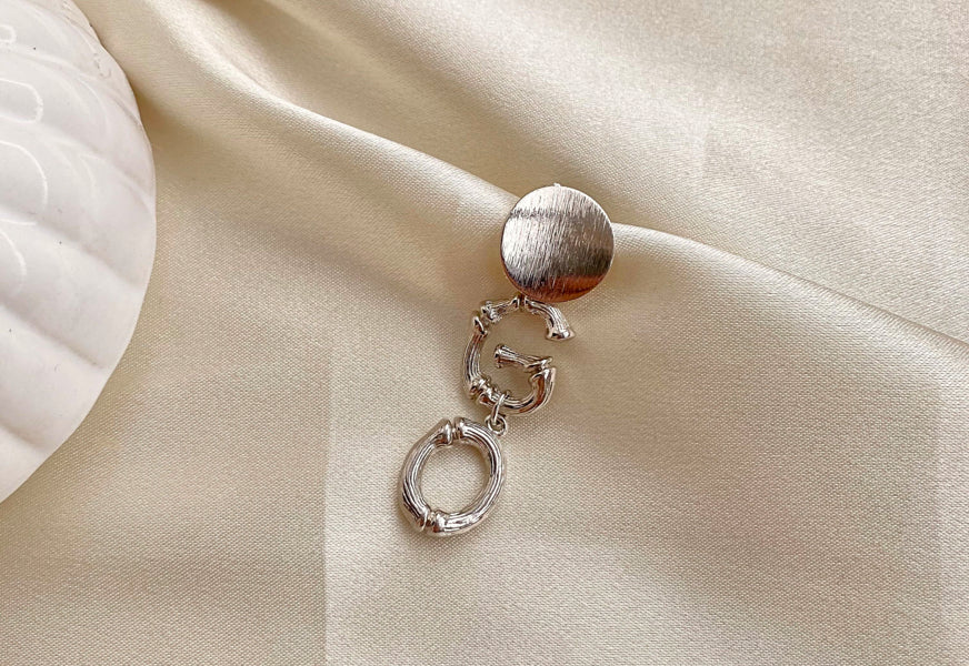 Personalized Gold Jewelry Gift Guide