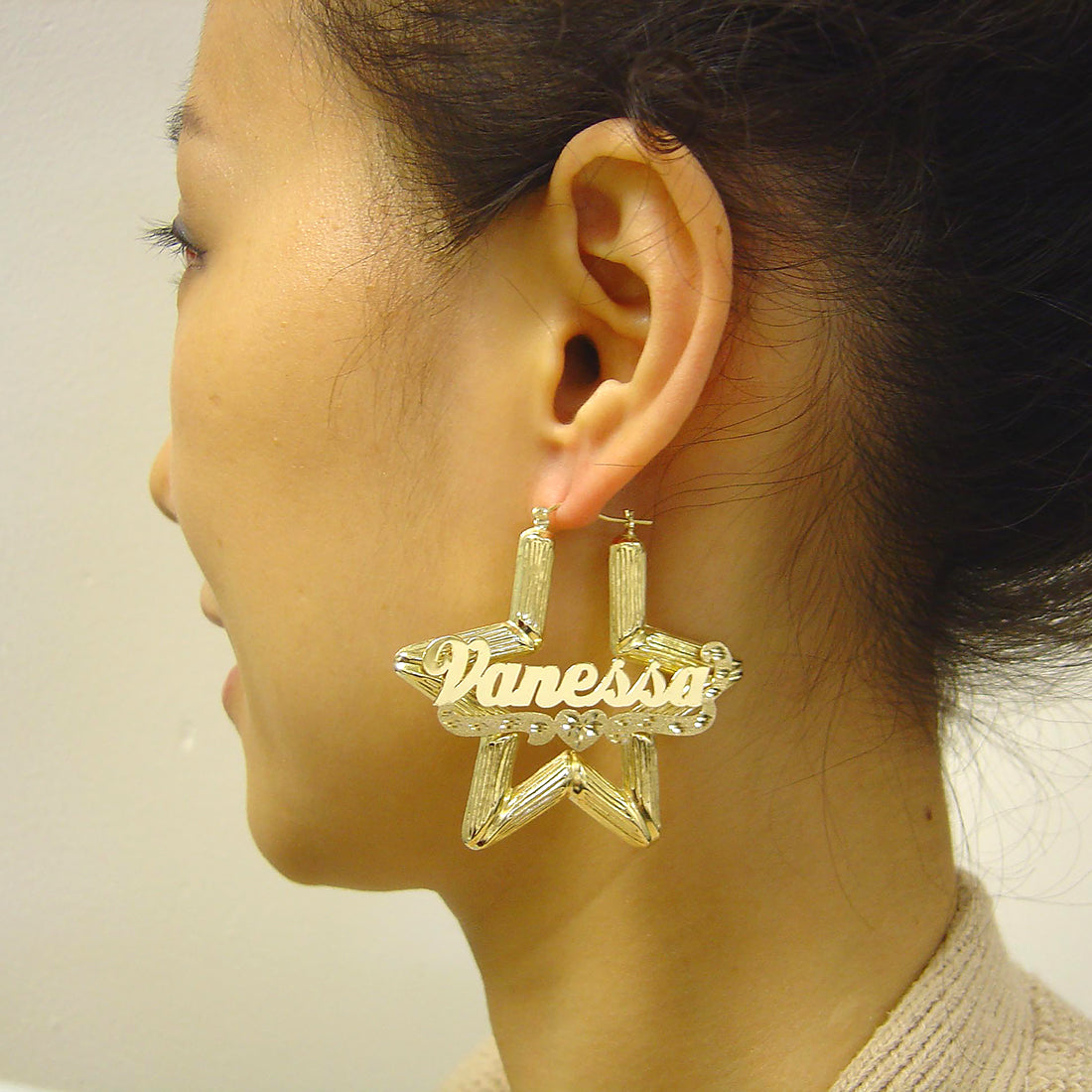 10K Gold Star Bamboo Personalized Shiny Name Earring 2.1 Inches Diamond Cut Heart Underneath Design